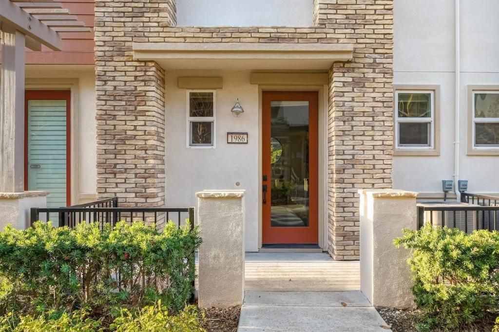 Photo of 1986 Galileo Lane, San Jose, CA 95133 (MLS # ML82031376)