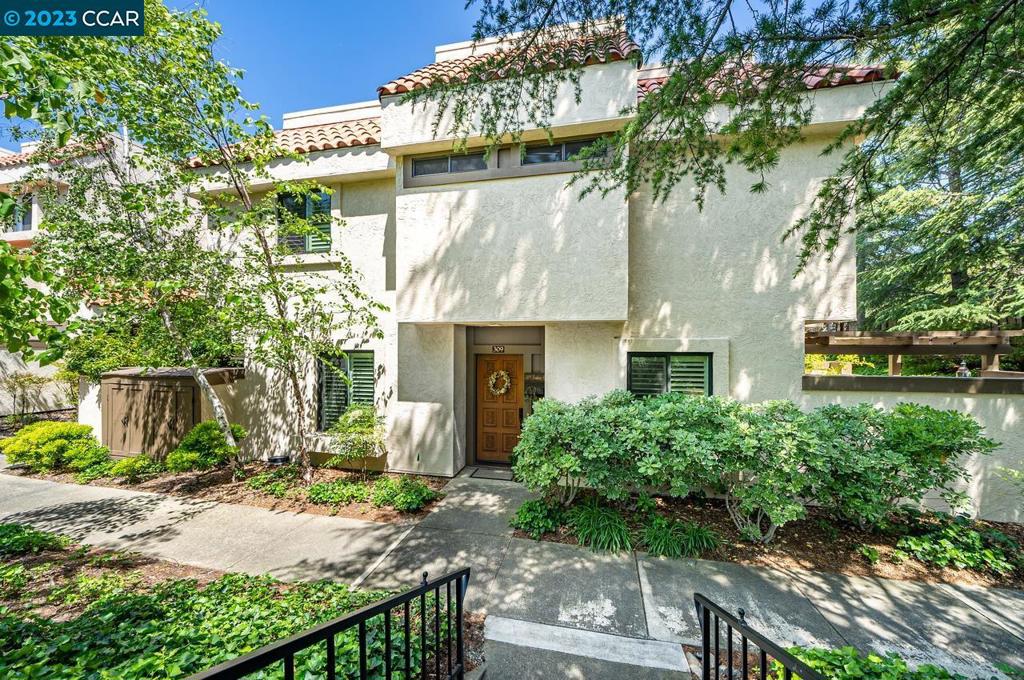 Rare updated end-unit in sought after Main Chance Estates in Walnut Creek. This spacious townhome feels more like a single-family home with an incredible location. Walk to downtown, neighborhood elementary and middle schools, BART, restaurants, shopping and everything else Walnut Creek has to offer. The main floor features a spacious family room complete with a fireplace and bonus area for the family or work from home office. Plus, two private enclosed patios perfect for the inside/outside California lifestyle. Modern and expanded kitchen features white shaker cabinets, quartz countertops, and stainless steel appliances. Upstairs you'll find three large bedrooms featuring vaulted ceilings in the primary bedroom. Updated bathrooms, dedicated parking, washer and dryer, engineered wood floors, Walnut Creek school district, pool, tennis courts and a community playground. A true gem. Come see it today!
