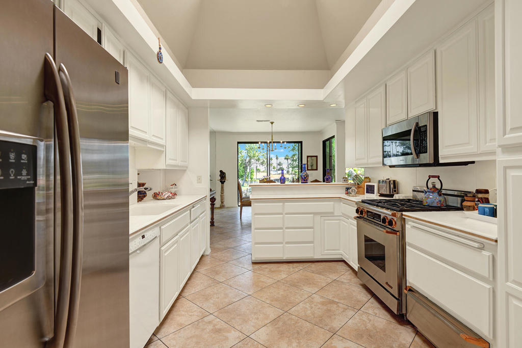 BDCC Country - Residential