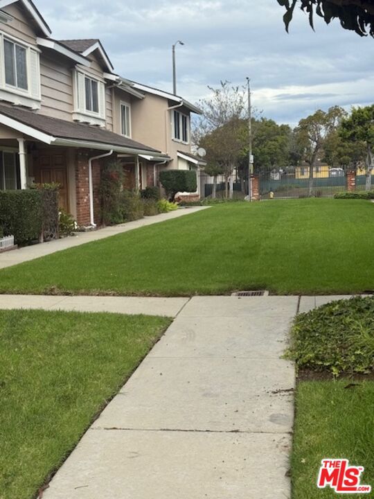 3500 W Manchester Boulevard 176