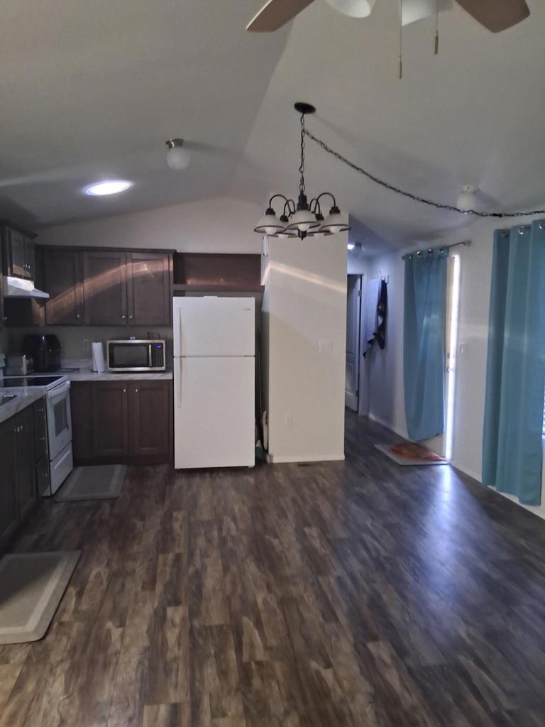 45456 7th Street