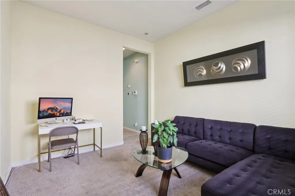 Hemet, California 92545, United States, 2 Bedrooms Bedrooms, ,2 BathroomsBathrooms,Residential,Active,251631