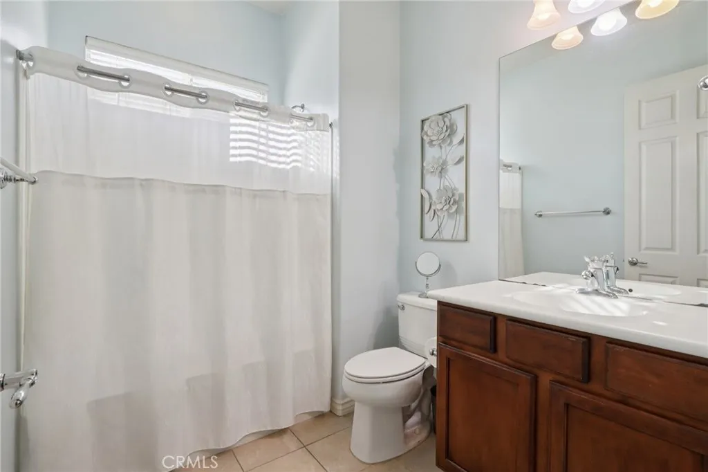 Hemet, California 92545, United States, 2 Bedrooms Bedrooms, ,2 BathroomsBathrooms,Residential,Active,251631