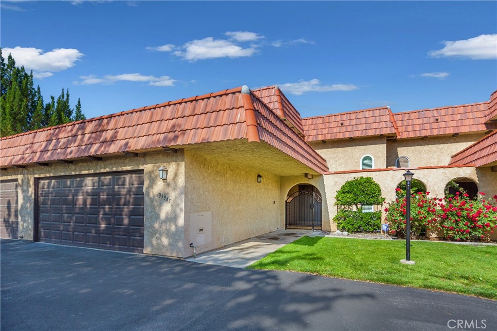 Photo 1 of 23 — 39945 Santa Fe, Palmdale, CA 93551