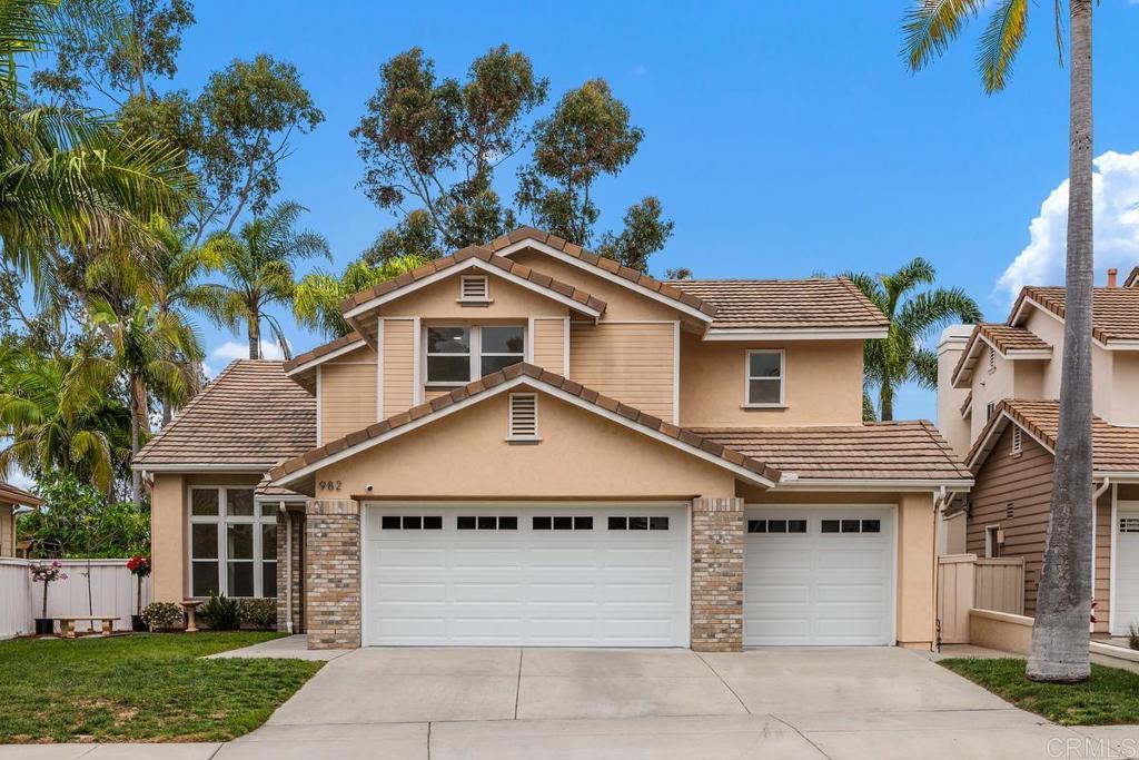 982 Hawthorne Court