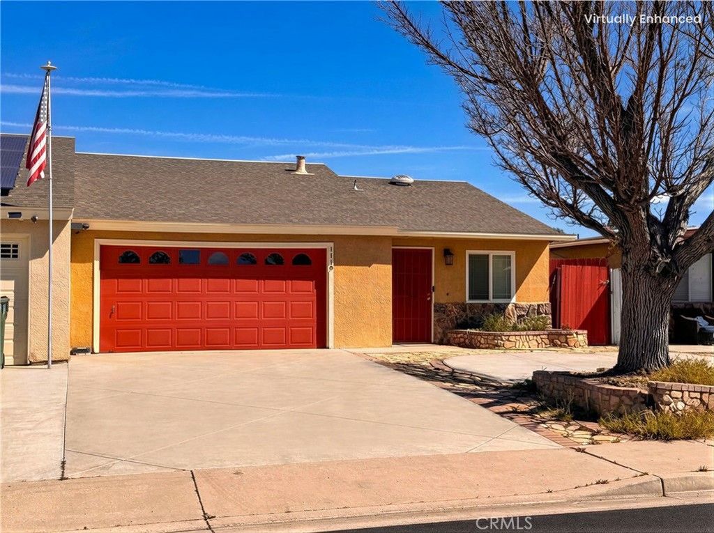 Photo of 1119 Parkview Ln, Paso Robles, CA 93446 (MLS # NS26054917)