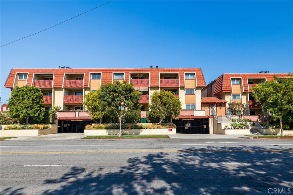 Located on El Segundo’s highly coveted Main Street, this west-facing coastal condo offers the ultimate South Bay experience. With 2 spacious bedrooms, 2 bathrooms, generous living space, and functional open layout, you'll enjoy a perfect setting for both relaxing and entertaining. Wood-like floors and plenty of natural light flow throughout the home's open, airy layout. Create memories in your separate dining area or host gatherings in your sunlit living room, complete with a cozy gas fireplace and sliding glass doors that lead to your private balcony, equipped with a gas line for effortless outdoor grilling. From your Main Street view, you can enjoy front-row seats to festive parades and fireworks displays, adding even more charm to this incredible location. Down the hall, you’ll discover two light and bright bedrooms, including a primary suite with dual closets—one of which has been thoughtfully converted into a practical office nook. This home features central A/C, upgraded triple-pane sound insulated windows and doors, and fantastic community amenities such as a pool, jacuzzi, 24-hour gated security, and secure bike storage. You'll love the convenience of an in-unit washer and dryer, two side-by-side parking spaces with a bonus storage cabinet in the secure subterranean garage, and ample guest parking. Centrally located near Downtown El Segundo, top-rated schools, scenic parks, shopping, dining, easy freeway access, and just blocks from the beach & the iconic Strand bike path, this is a rare opportunity to own your own home in the heart of one of South Bay’s most sought-after neighborhoods.