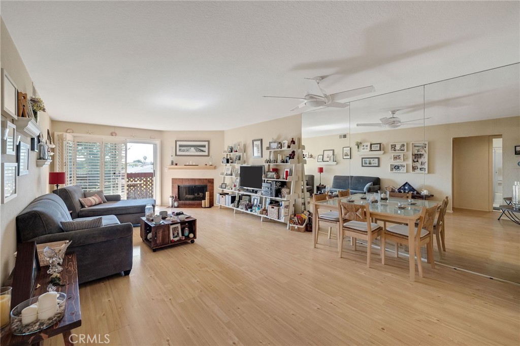 950 Main Street 205