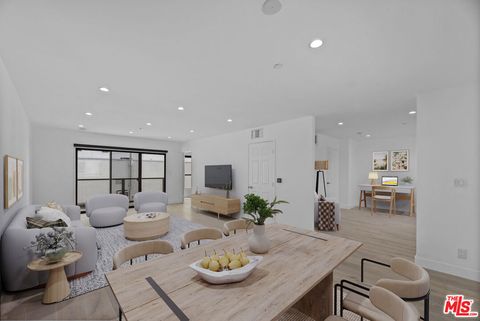 Photo of 725 N Alfred Street #202, Los Angeles, CA 90069 (MLS # 25576675) Photo of 725 N Alfred Street #202, Los Angeles, CA 90069 (MLS # 25576675)