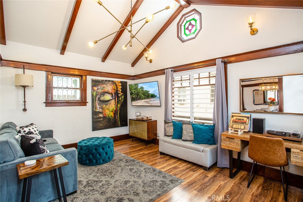 This fully furnished, one-of-a-kind single-family residence is located just one block from Ocean Blvd in the highly sought-after East Village of Downtown Long Beach. Exceptionally rare for the area, this property is one of the few that does not have an HOA, adding even more value and flexibility.
Designed for both comfort and versatility, the home features a one-car garage, an interior laundry, and a charming outdoor patio. Inside, you’ll find a beautifully remodeled kitchen, updated bathroom, new flooring, and air conditioning, along with other timeless upgrades that elevate its appeal.
Whether you choose to enjoy it as your primary residence, a vacation oasis, or a high-performing short-term rental, this vibrant property’s unmatched proximity to the ocean makes it an incredible investment.
Opportunities like this are nearly impossible to find – schedule your showing today.