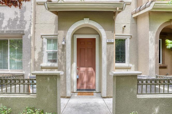 1680 Shore Place 5