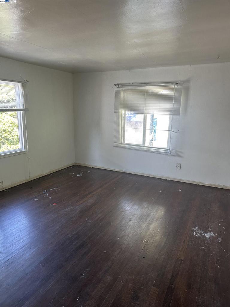 LOWER TEMESCAL - Residential Income