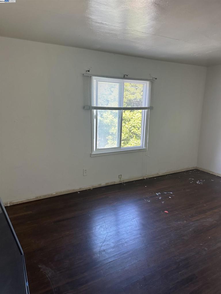 LOWER TEMESCAL - Residential Income