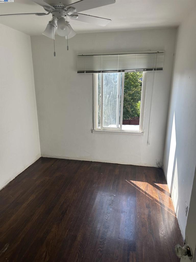 LOWER TEMESCAL - Residential Income