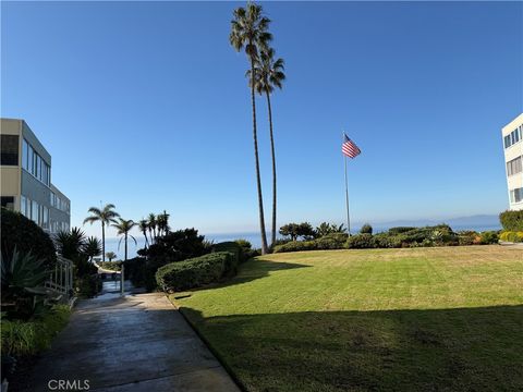 Photo of 639 Paseo De La Playa #104, Redondo Beach, CA 90277 (MLS # SB26009266)
