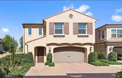 38 Oakfield Irvine CA 92620