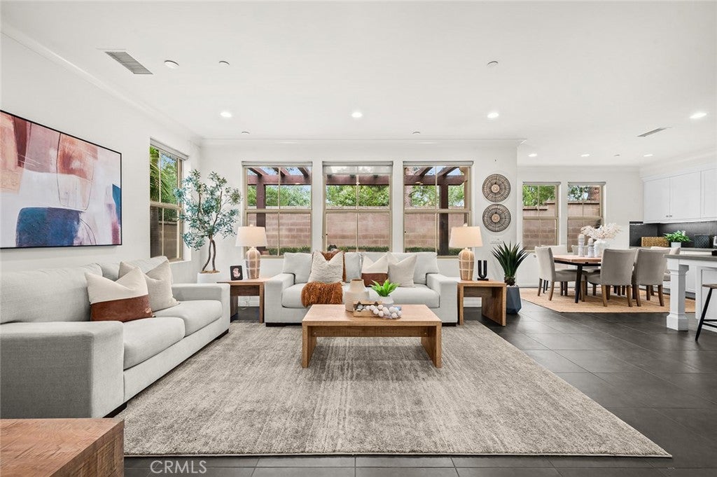 38 Oakfield