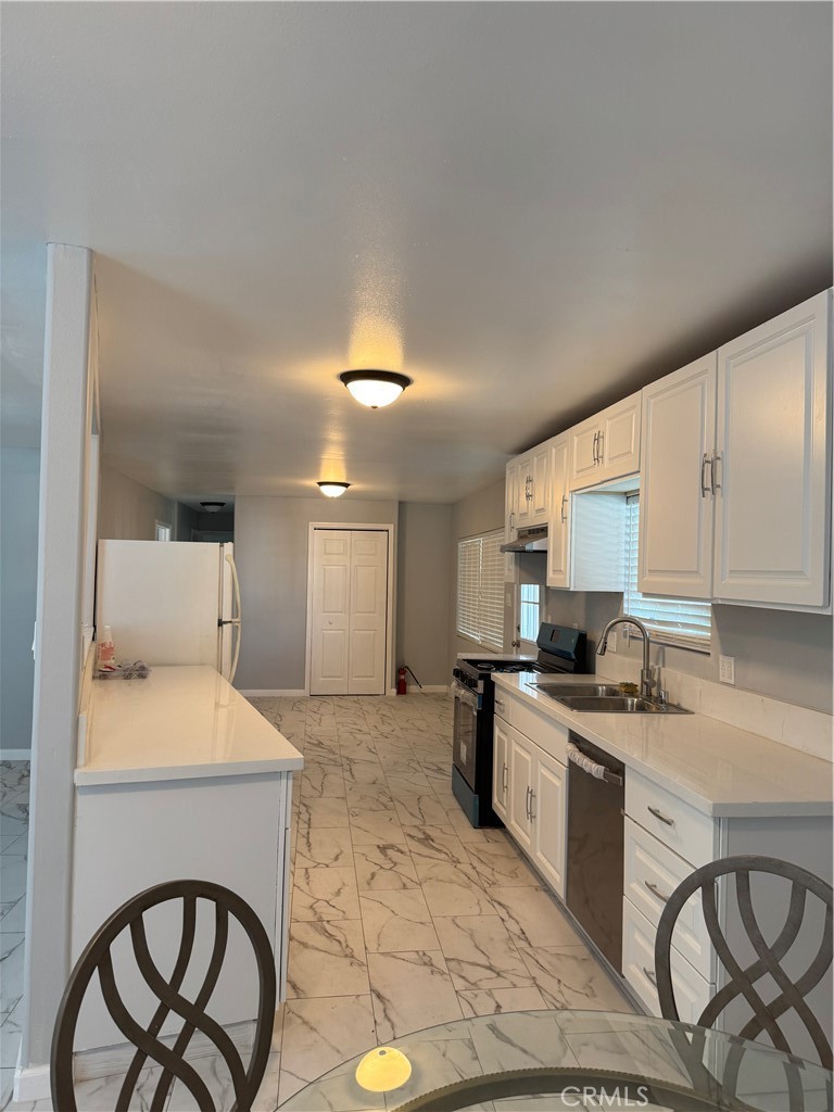 8801 Eton Avenue 121