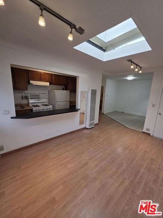 3638 W Slauson Avenue