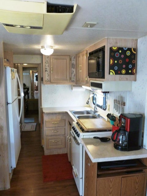 Tiny photo for 84136 Ave 44, #555 Ave, Indio, CA 92203 (MLS # 219155098DA)