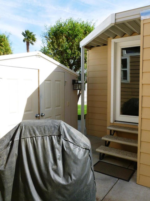 Tiny photo for 84136 Ave 44, #555 Ave, Indio, CA 92203 (MLS # 219155098DA)