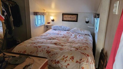 Tiny photo for 84136 Ave 44, #555 Ave, Indio, CA 92203 (MLS # 219155098DA)