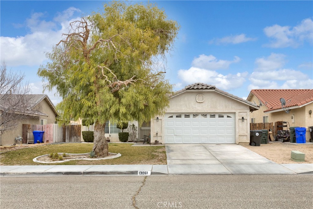 Charming 3-Bedroom Home with Spacious Backyard!! Located on a quiet cul-de-sac, easily accessible to freeway, shopping, schools and, much more!
Welcome to your dream home! This beautifully updated 3-bedroom, 2-bath residence is perfect for anyone seeking comfort and functionality. As you step inside you discover the spacious open concept floor plan, with fresh interior paint that brightens every room and modern laminate flooring that combines durability with elegance.
The spacious living room comes with a beautiful fireplace and flows seamlessly into the dining area that opens up to your backyard and is perfect for gatherings or entertaining. Kitchen is open to dining area and equipped with newer stainless steel appliances, making meal prep a joy. The primary bedroom is a true retreat, featuring a open space, walk in closet, that opens up to the primary bath with dual vanity for added convenience.
Enjoy the convenience of an indoor laundry area and a large attached 2-car garage, providing ample storage for your vehicles and belongings.
Step outside to the expansive backyard, complete with a concrete pad, offering endless possibilities for outdoor entertaining, gardening, or simply relaxing in the sun.
Don't miss your chance to make this wonderful home yours!