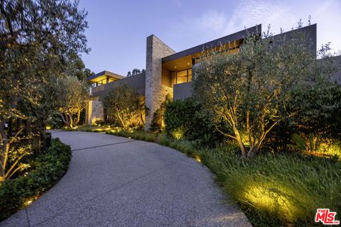 729 N Camden Drive Beverly Hills CA 90210