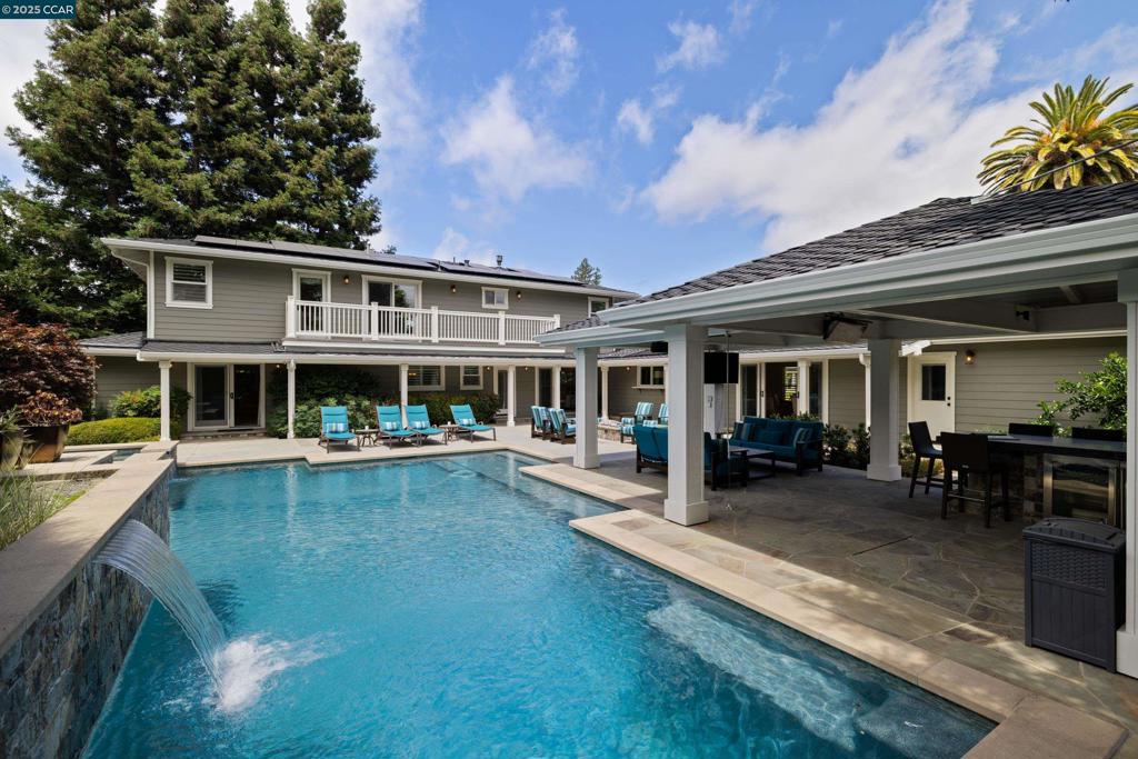 DANVILLE ESTATES - Residential