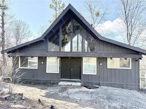 Photo of 27809 North Bay Road Rd, Lake Arrowhead, CA 92352 (MLS # WS26005313)