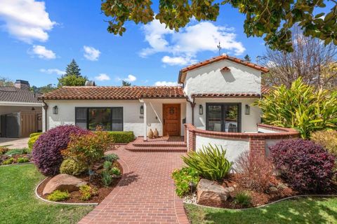 964 Blandford Boulevard Redwood City CA 94062