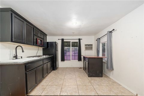 Photo of 9426 Tamarisk Ave #62, Hesperia, CA 92345 (MLS # IG25273358)