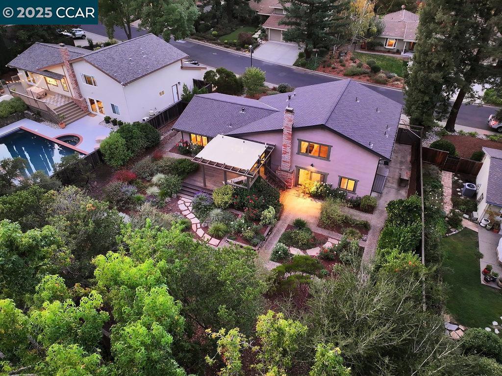 TAVAN ESTATES - Residential