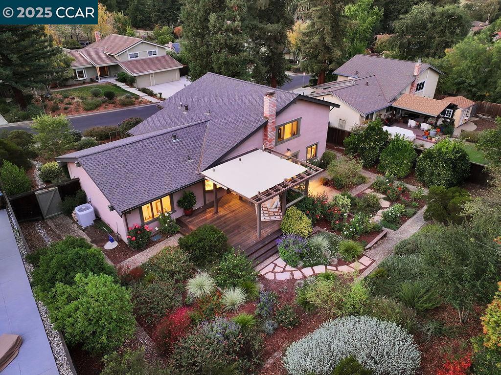 TAVAN ESTATES - Residential