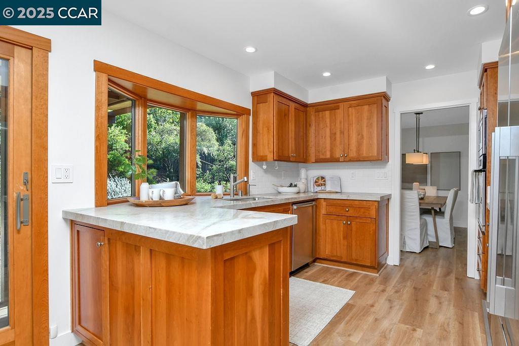 TAVAN ESTATES - Residential