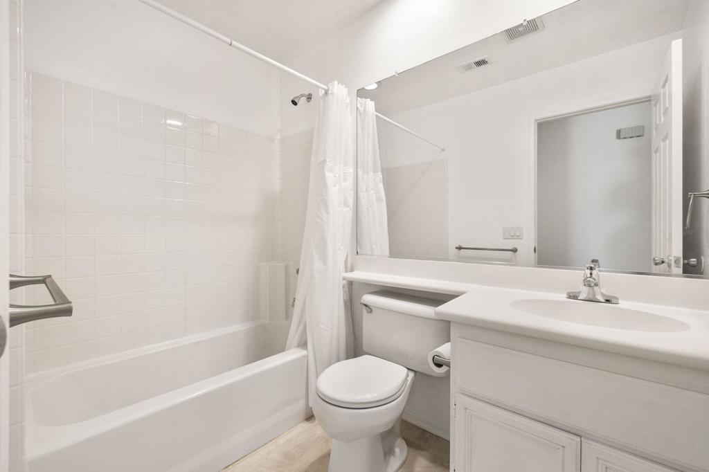 Shadow Hills Villas - Residential