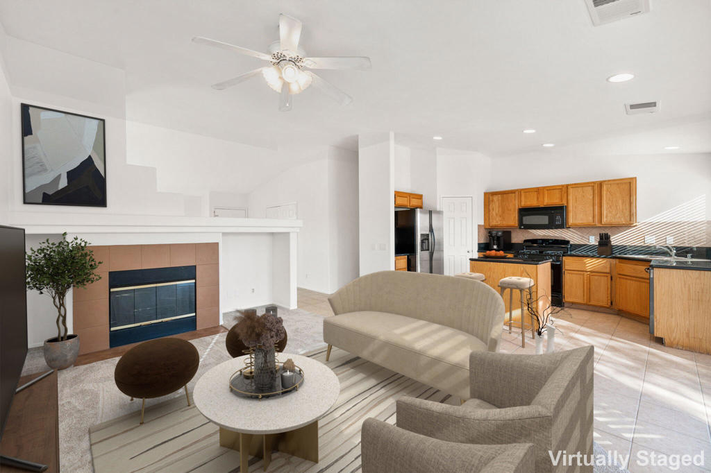 Shadow Hills Villas - Residential