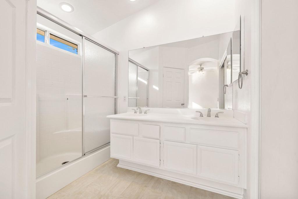 Shadow Hills Villas - Residential