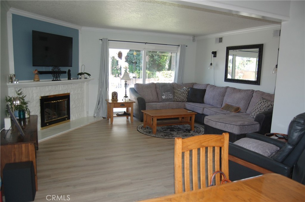 1339 Wesleyan