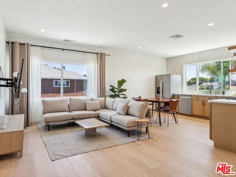 Photo of 3014 9th Avenue #B, Los Angeles, CA 90018 (MLS # 26663655)