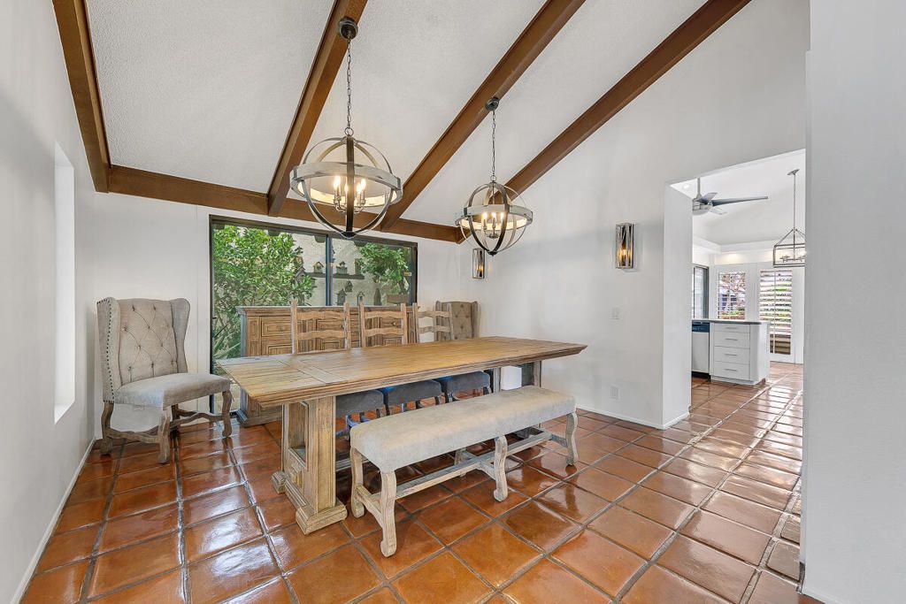 Photo of 60 Calle Solano, Rancho Mirage, CA 92270 (MLS # 219138365DA)