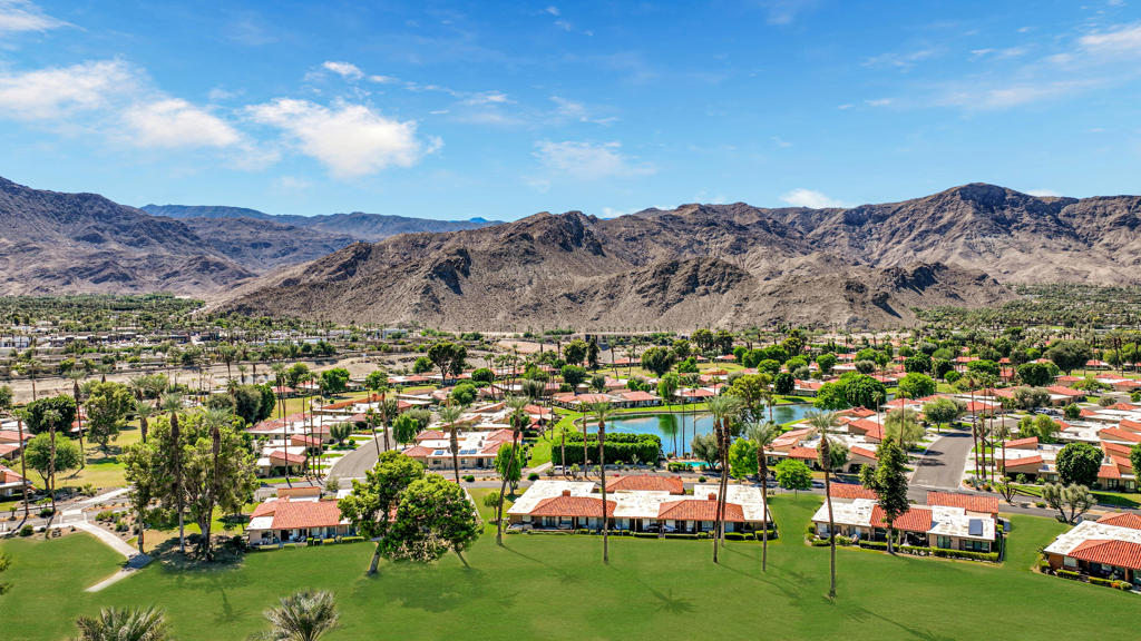 Sunrise C.C. - Residential