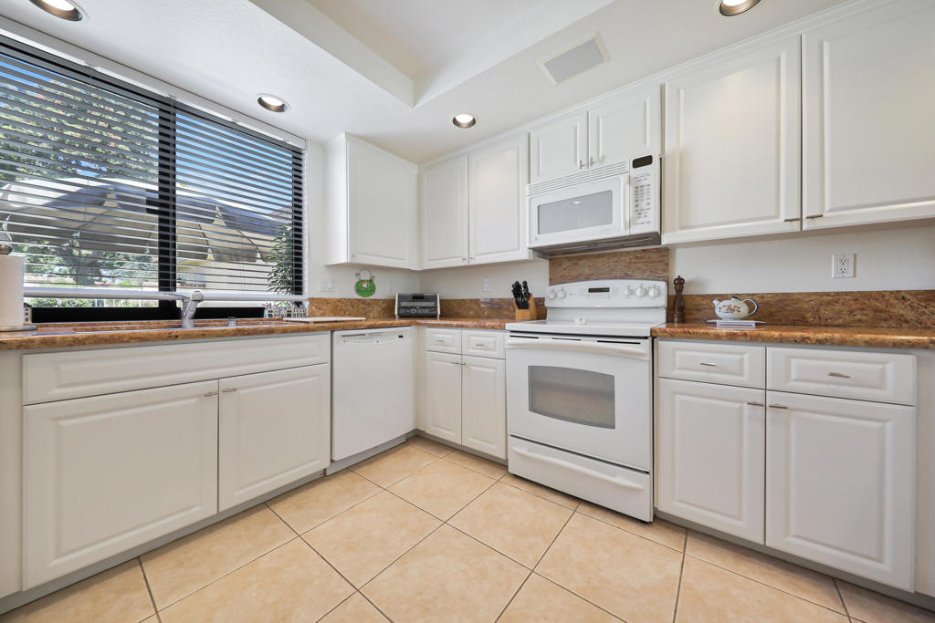 Sunrise C.C. - Residential