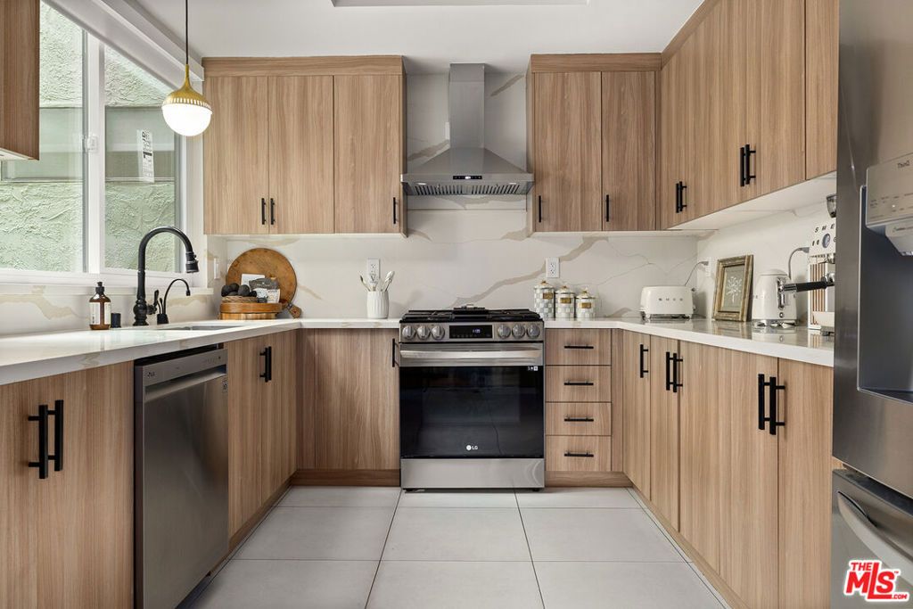 Photo of 9000 Cynthia Street #302, West Hollywood, CA 90069 (MLS # 25576963)