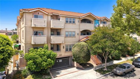 Photo of 555 E Santa Anita AVE #301, Burbank, CA 91501 (MLS # SR26123960)