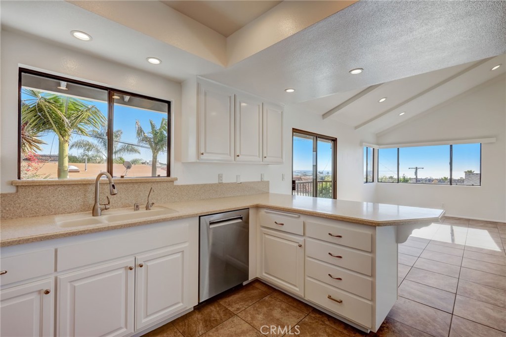 Lantern Village - Residential Lease