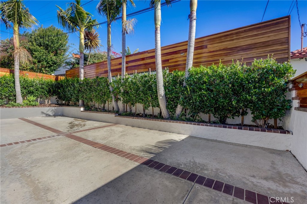 Lantern Village - Residential Lease