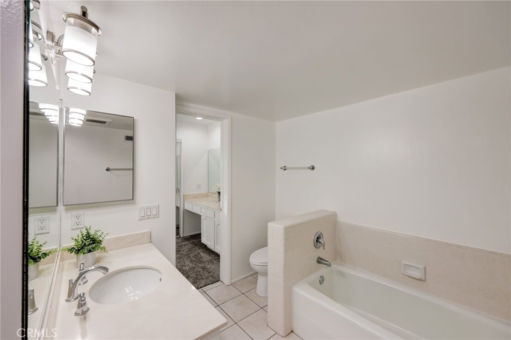 Lantern Village - Residential Lease