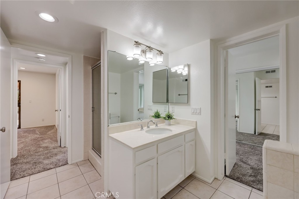 Lantern Village - Residential Lease