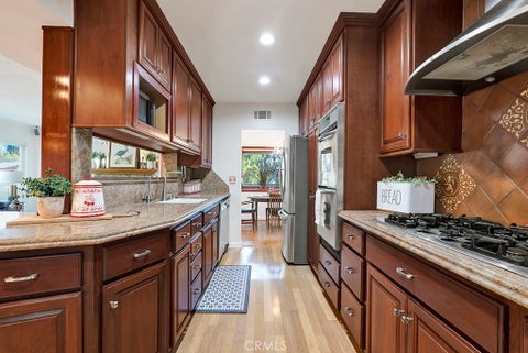 Tiny photo for 7400 Quartz AVE, Winnetka, CA 91306 (MLS # SR26225280)